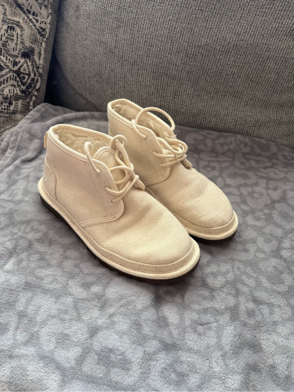 UGG Men's Chukka Boots in Cream Canvas